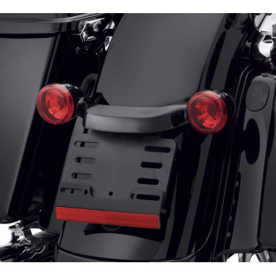 67800483, Harley-Davidson, Bullet Rear Light Bar - MODELS W/O CENTRAL STOP - Sinister black